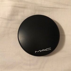 MAC Mineralize Skin Finish in Give Me Sun